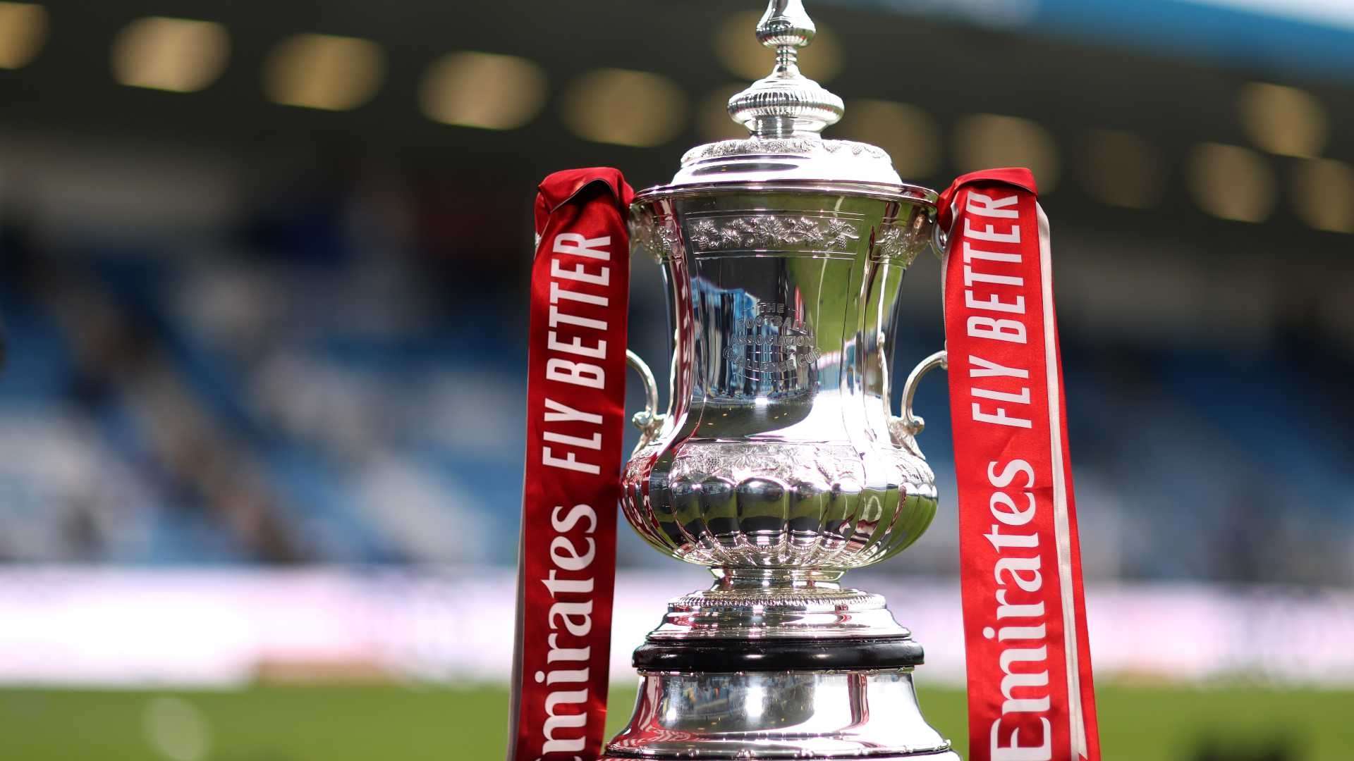 其坚韧的防 其坚韧的防